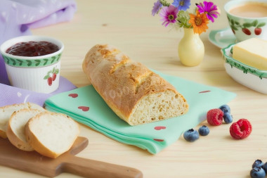 Домашний французский багет в духовке