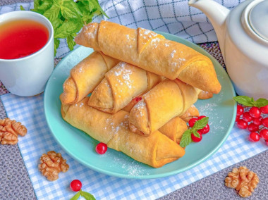 Трубочки с орехами