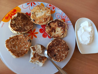 сырник с сухофруктами и семечками