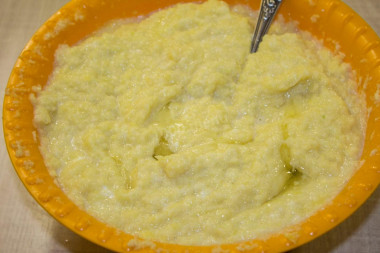 Рецепт - Драники картофельно-мясные жареные - Шаг 9 -  Всю смесь хорошо размешайте до однородности.