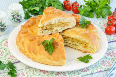 Пирог с капустой и рыбой в духовке