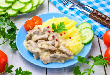 Мясо говядина по строгановски