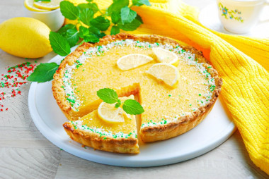 Пирог с лимонной начинкой