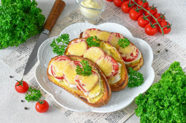 Горячие бутерброды с курицей