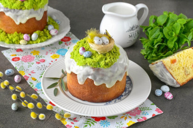 Пасхальный кулич на сливках