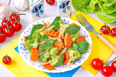 Брокколи с морковью