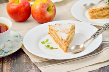 Насыпной пирог с яблоками