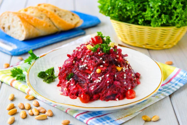 Салат свекла морковь изюм