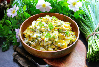 Картофельный салат классический
