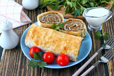 Рулет лаваш с фаршем в духовке