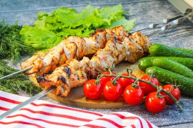 Шашлык из курицы с луком