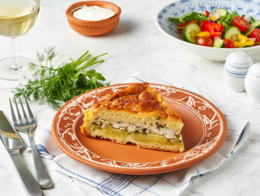 Пирог с картошкой и курицей в духовке