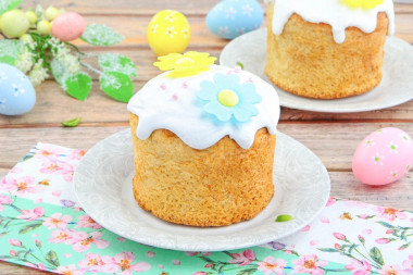 Пасхальный кулич с шоколадом внутри