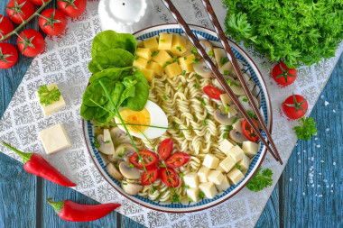 Сырный рамен с сыром