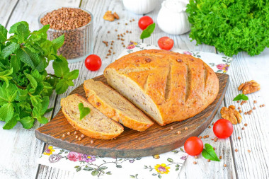Домашний гречишный хлеб в духовке с орехами