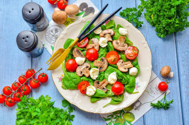 Салат с грибами помидорами и сыром