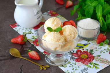 Мороженое из молока и сахара