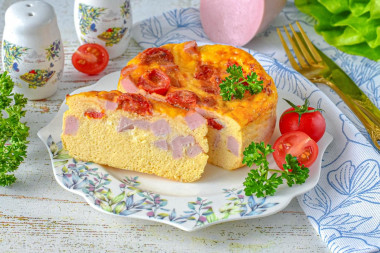 Омлет с колбасой и сыром в аэрогриле