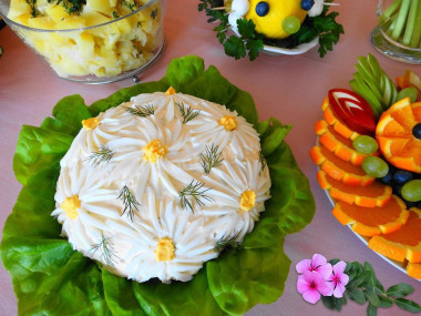 Салат Ромашки с печенью