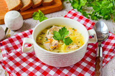 Куриный суп с плавленным сыром и вермишелью