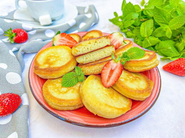 Пышные оладьи с манкой