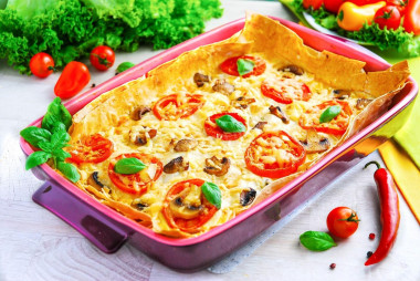 Мясо в лаваше в духовке