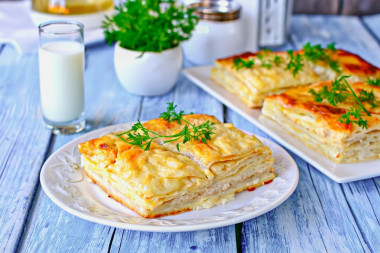 Ленивая ачма из лаваша с творогом и сыром