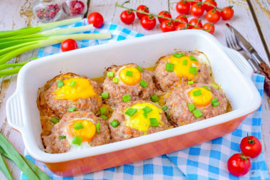 Гнезда из фарша с сыром в духовке