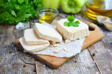 Домашний сыр из кислого молока