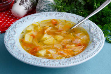 Суп с капустой и картошкой