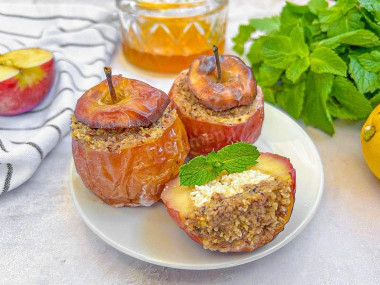 Яблоки с творогом в аэрогриле