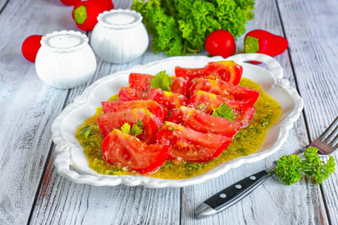 Помидоры с чесноком и перцем