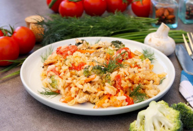 Рис в сметане с овощами