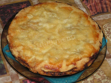 Манник с мукой и яблоками насыпной в мультиварке