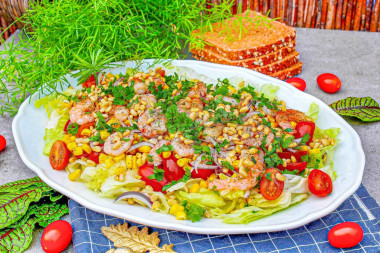 Салат с креветками и кедровыми орешками