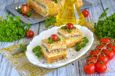 Торт Наполеон с консервами закусочный