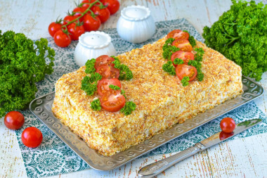 Торт Наполеон с консервами закусочный
