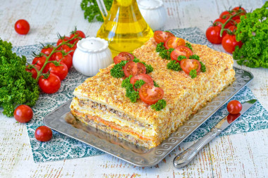 Торт Наполеон с консервами закусочный