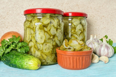 Закуска из огурцов на зиму