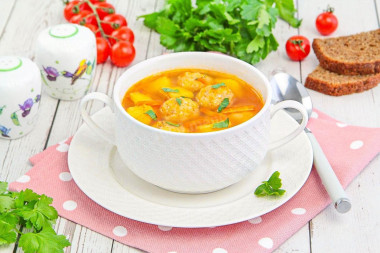 Суп с рыбными фрикадельками