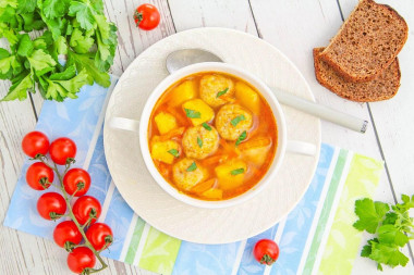 Суп с рыбными фрикадельками