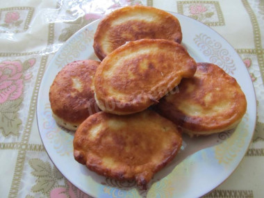 Пышные сметанные оладьи с содой