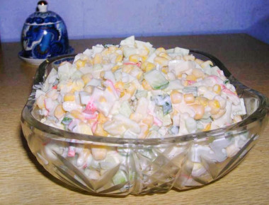 Салат Неженка с крабовыми палочками