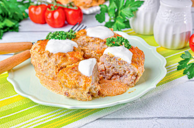 Ленивые голубцы с рисом капустой и фаршем в кастрюле