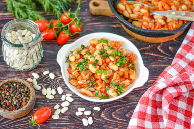 Фасоль с морковью и луком тушеная
