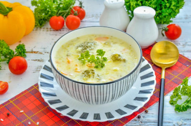 Суп с брокколи и сыром плавленным