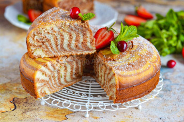 Торт Зебра в духовке на кефире