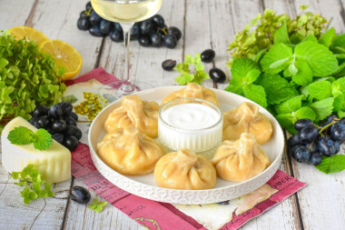 Хинкали с сыром сулугуни