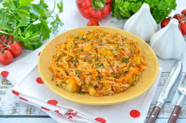 Капуста с беконом