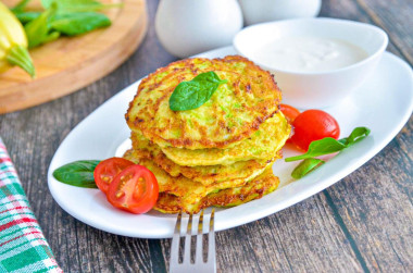 Оладьи из кабачков с манкой